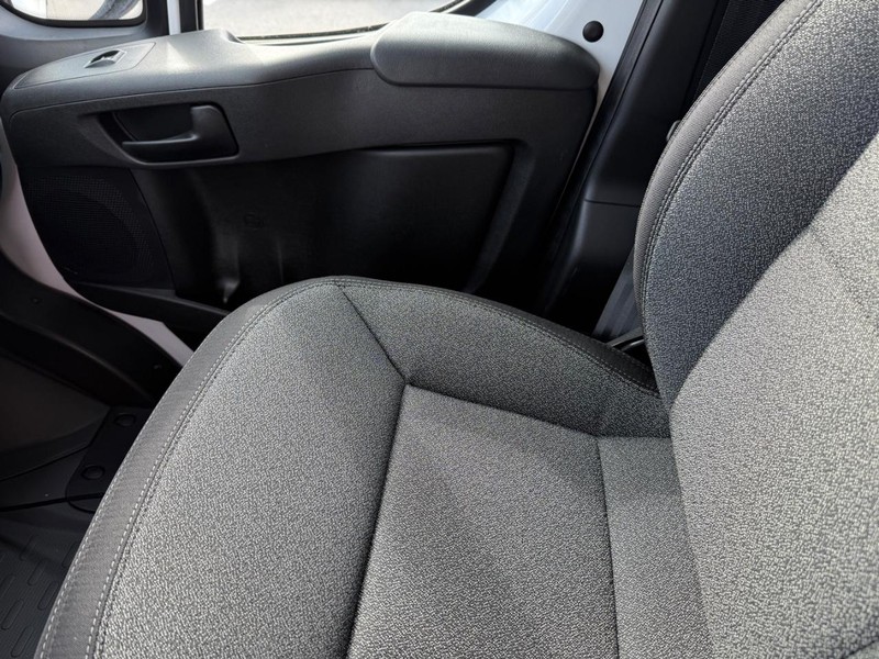 Ram ProMaster Cargo Van Vehicle Image 14