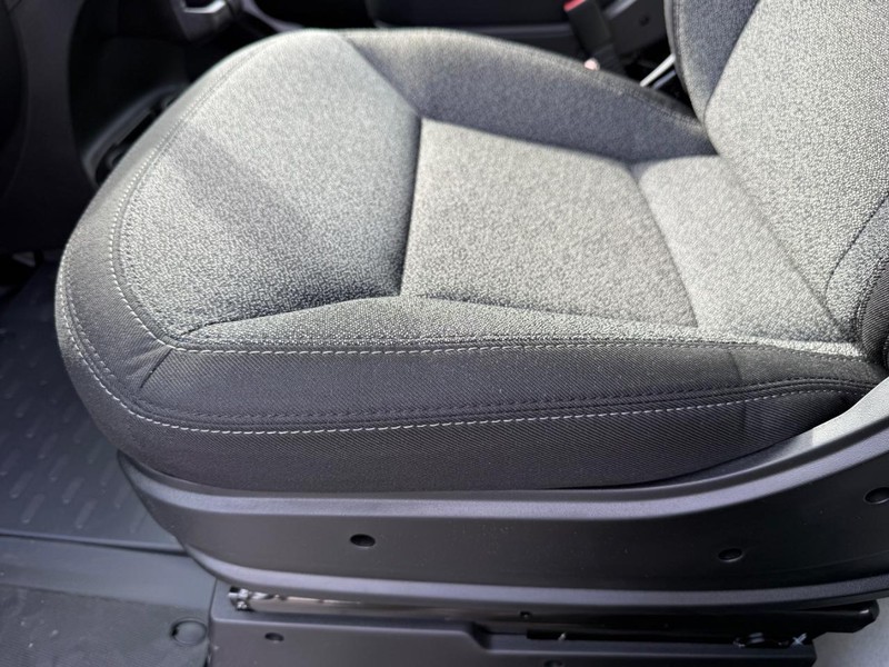 Ram ProMaster Cargo Van Vehicle Image 17