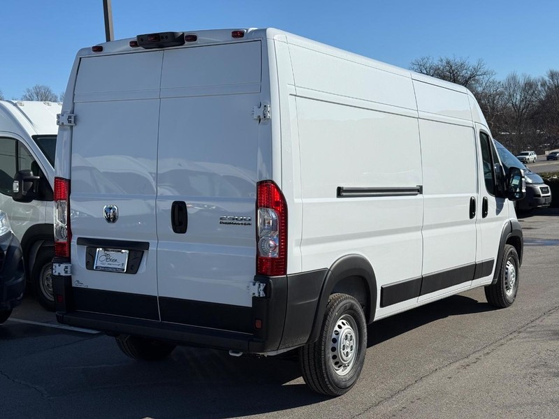 Ram ProMaster Cargo Van Vehicle Image 03