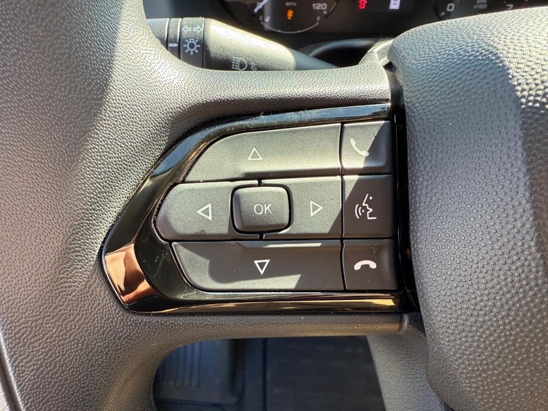 Ram ProMaster Cargo Van Vehicle Image 08