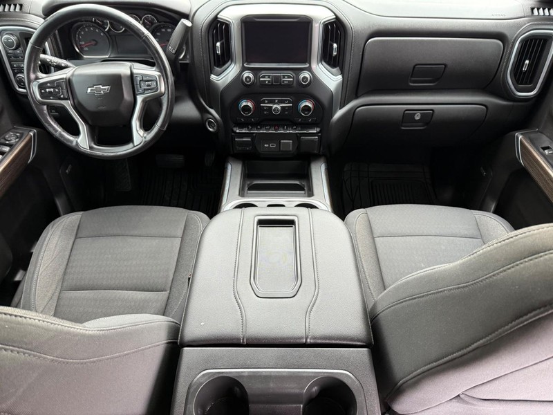 Chevrolet Silverado 1500 Vehicle Image 11