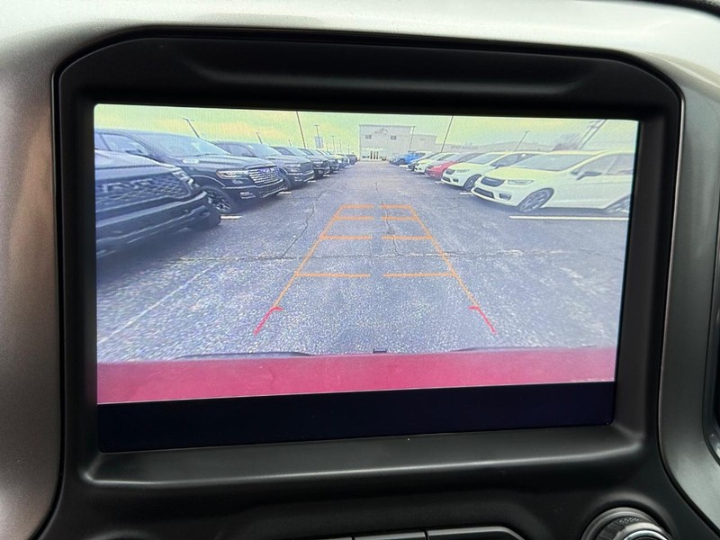 Chevrolet Silverado 1500 Vehicle Image 18