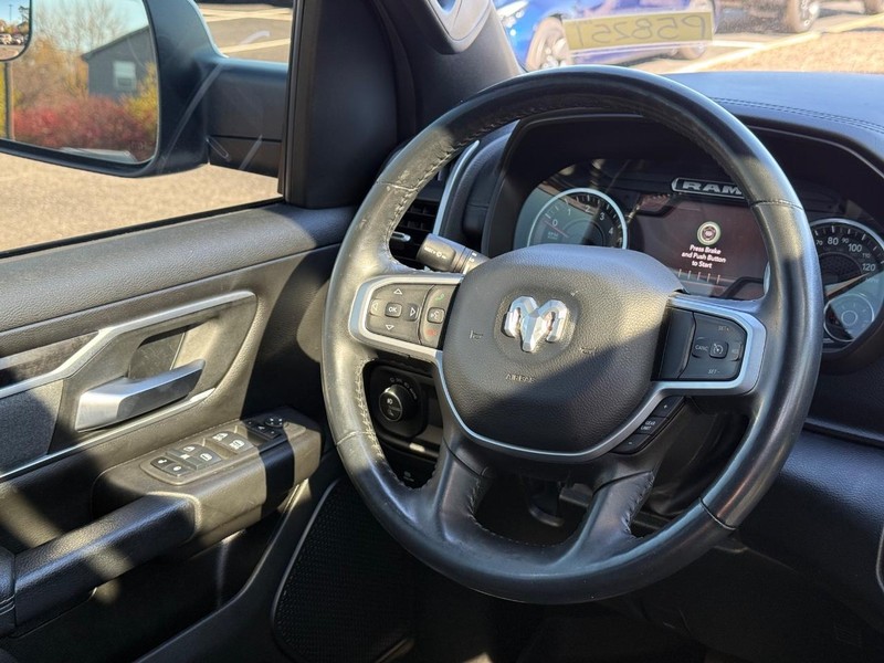 Ram 1500 Vehicle Image 13