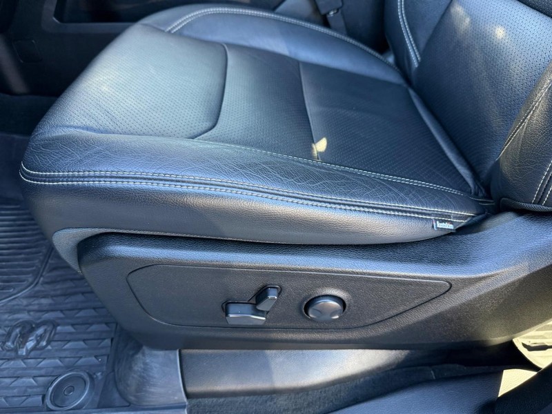 Ram 1500 Vehicle Image 25