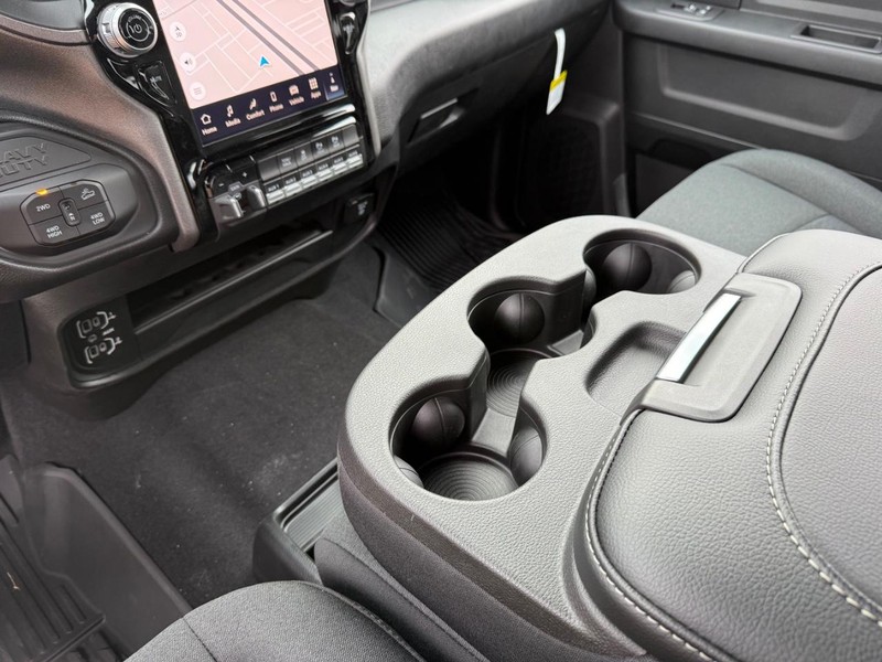 Ram 2500 Vehicle Image 12