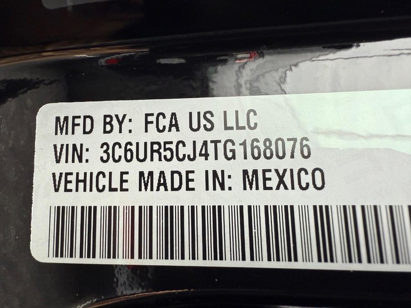 Ram 2500 Vehicle Image 18