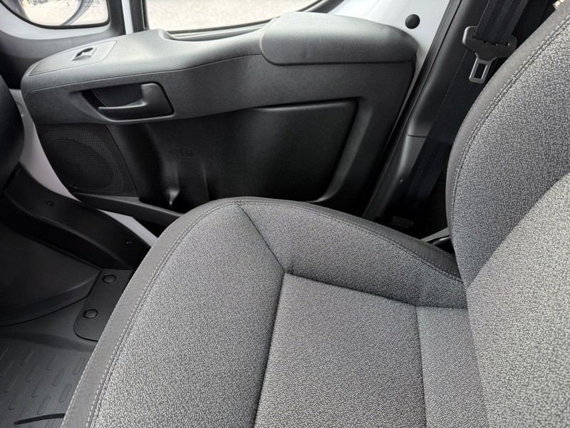 Ram ProMaster Cargo Van Vehicle Image 15