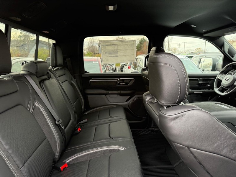 Ram 1500 Vehicle Image 04