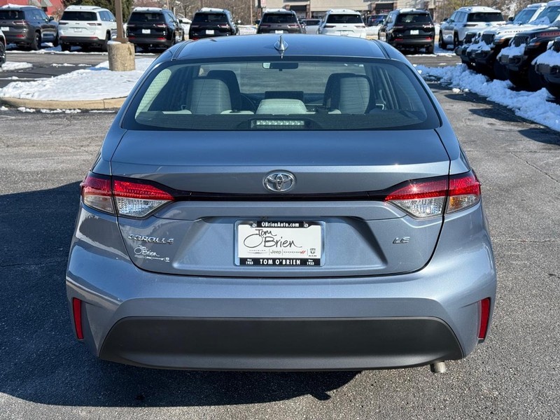 Toyota Corolla Vehicle Image 04