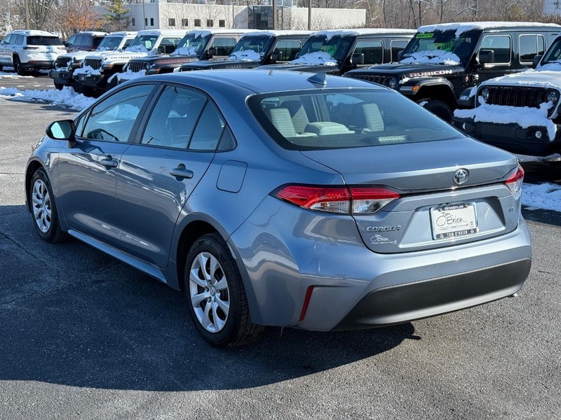 Toyota Corolla Vehicle Image 05