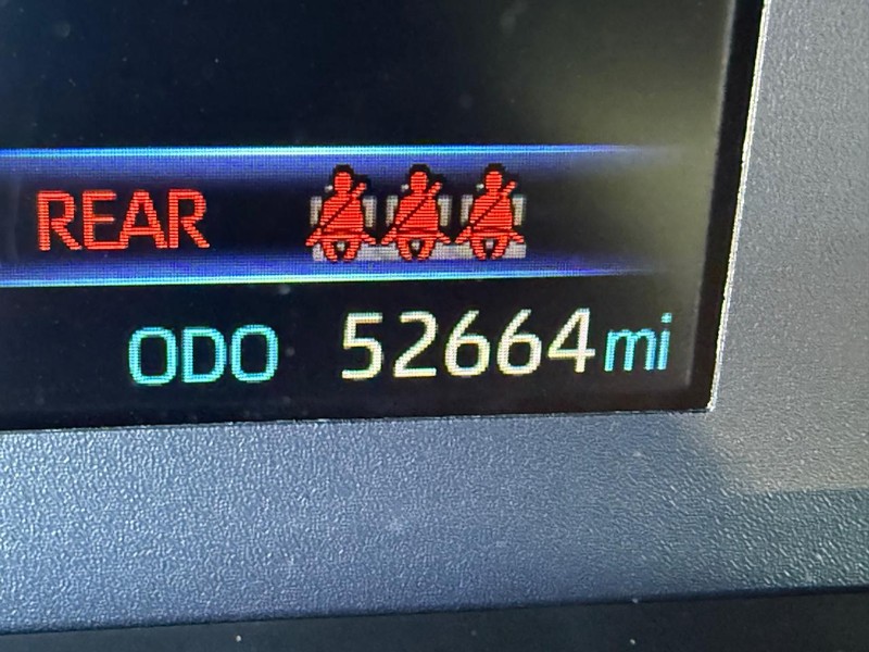 Toyota Corolla Vehicle Image 21