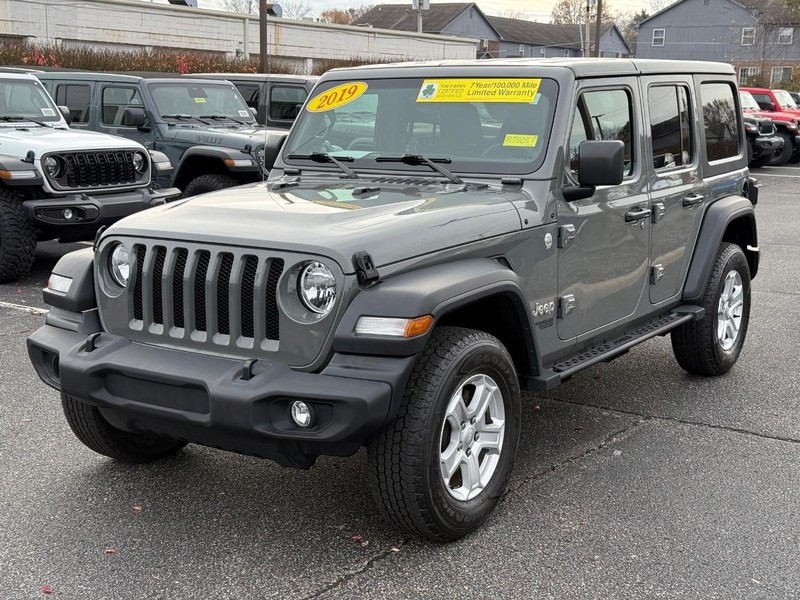 Jeep Wrangler Unlimited Vehicle Image 08