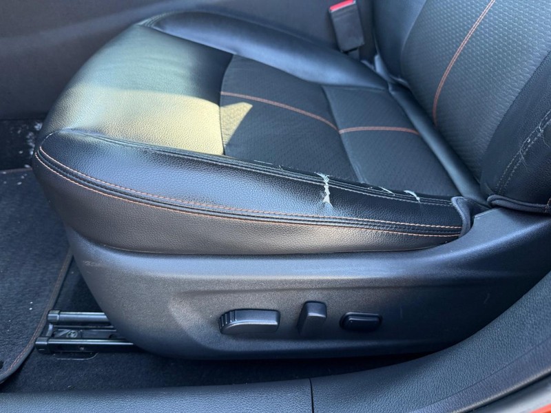 Nissan Altima Vehicle Image 27