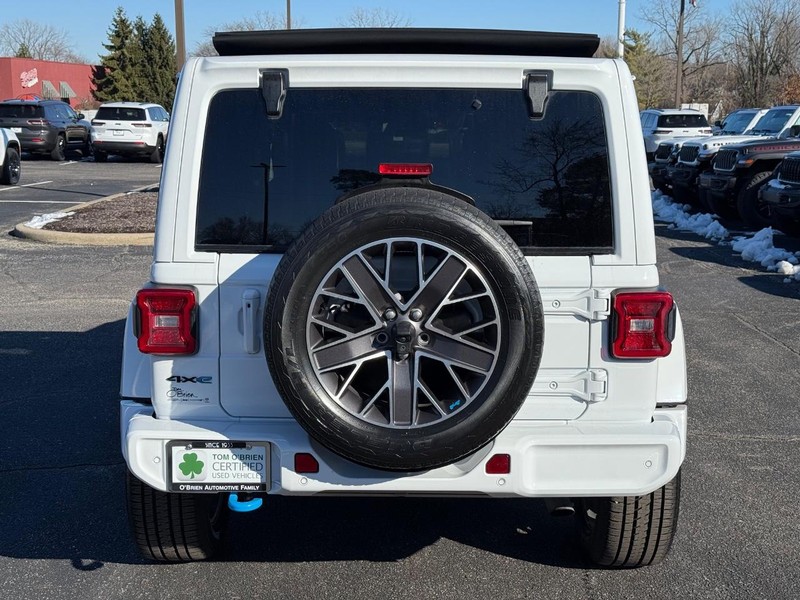 Jeep Wrangler 4xe Vehicle Image 04