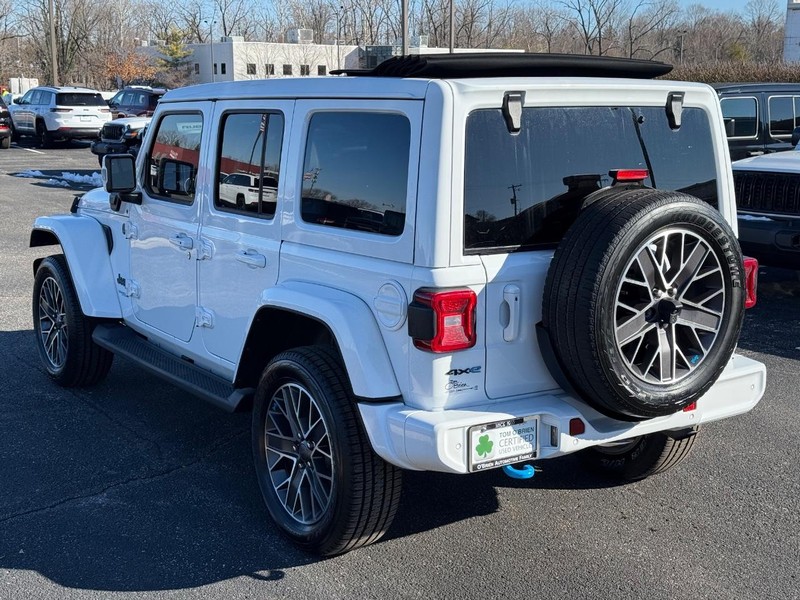 Jeep Wrangler 4xe Vehicle Image 05