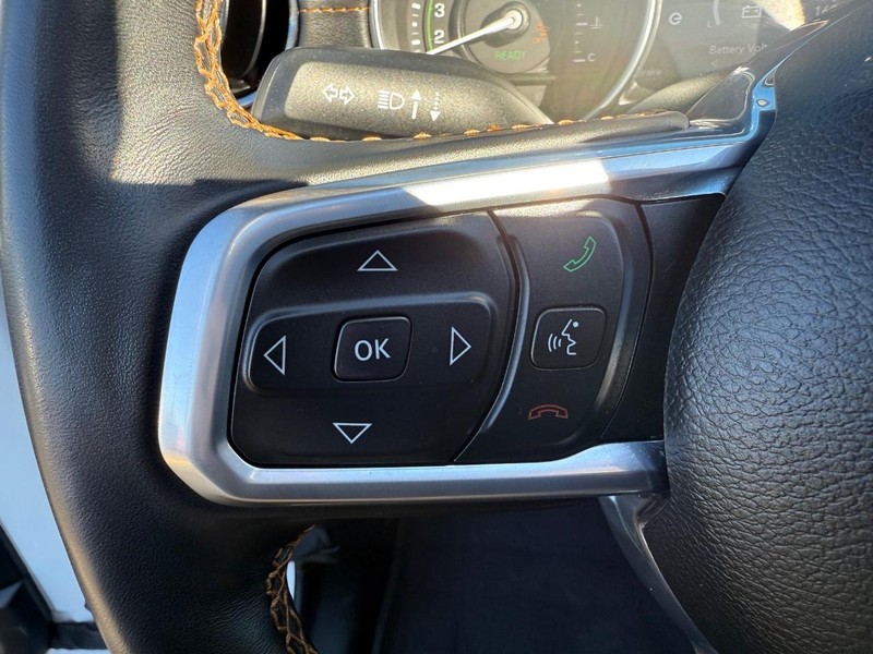 Jeep Wrangler 4xe Vehicle Image 14