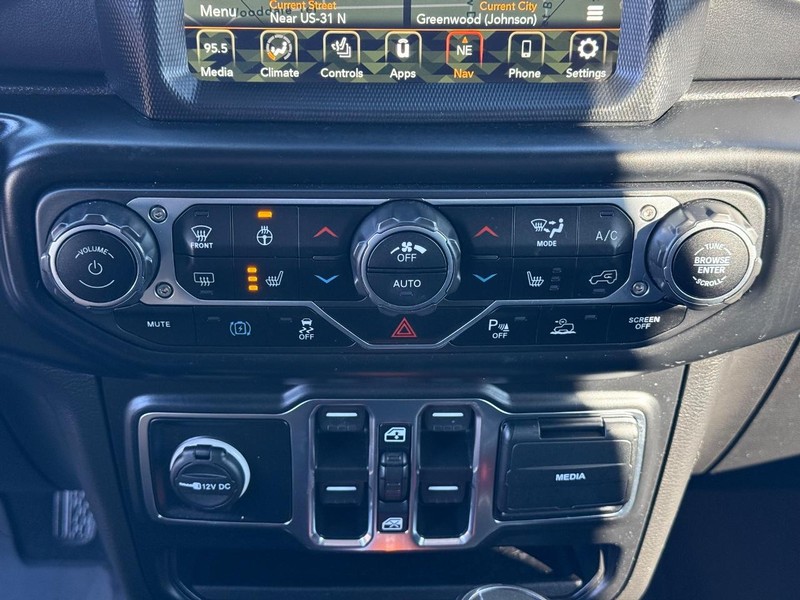 Jeep Wrangler 4xe Vehicle Image 20