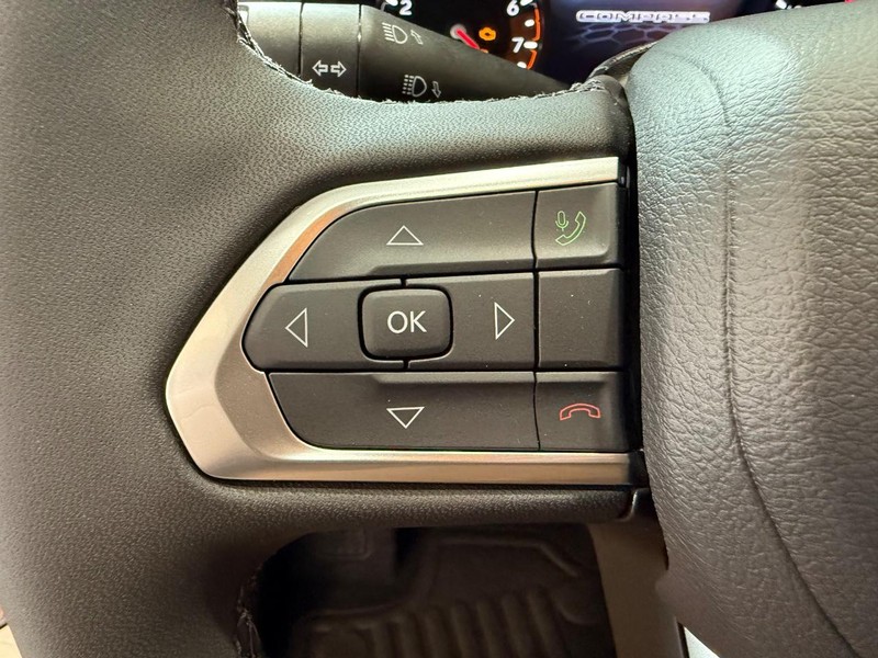 Jeep Compass Vehicle Image 07