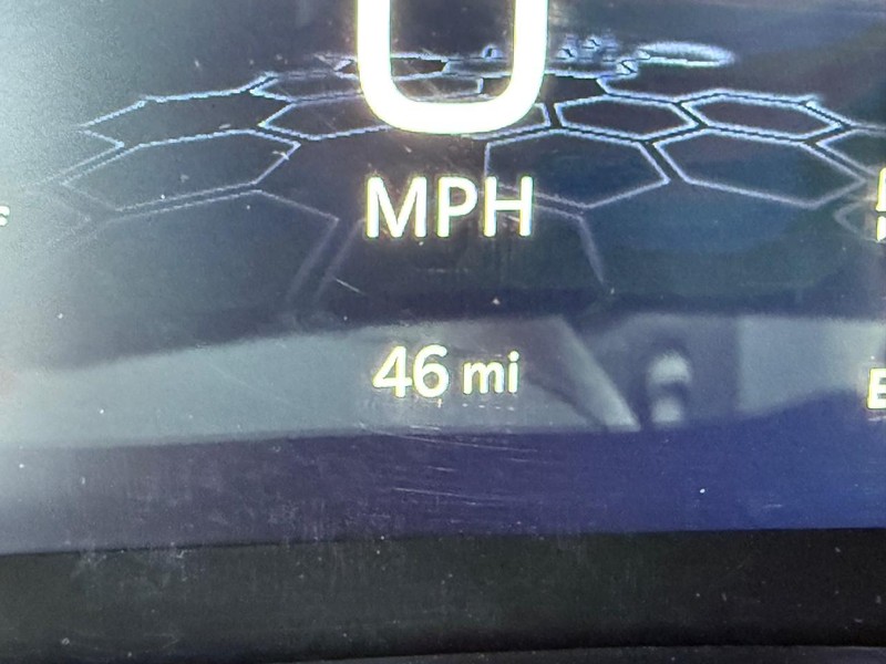 Jeep Compass Vehicle Image 16