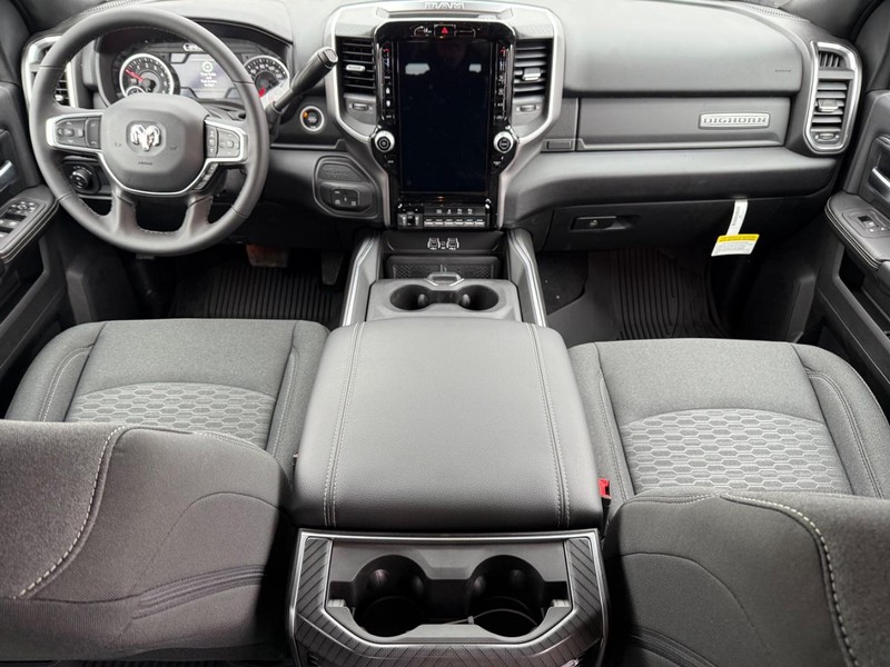 Ram 2500 Vehicle Image 05