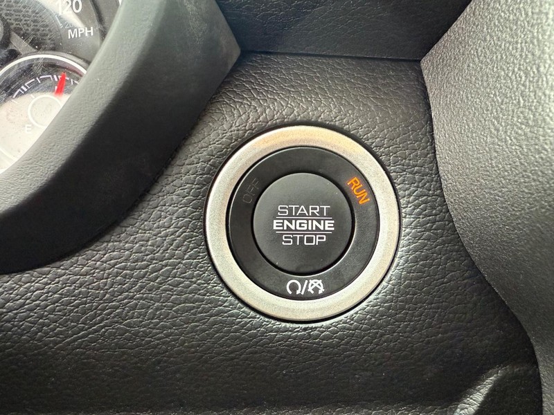 Ram 2500 Vehicle Image 09