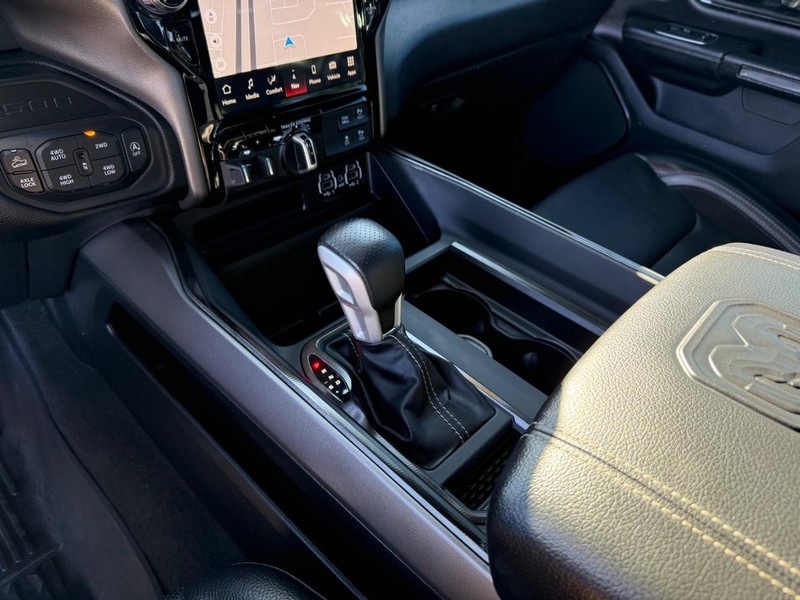 Ram 1500 Vehicle Image 18