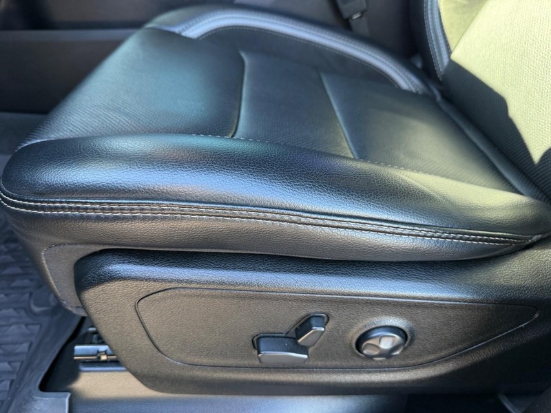 Ram 1500 Vehicle Image 23