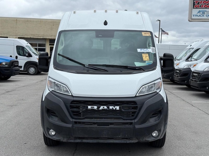 Ram ProMaster Cargo Van Vehicle Image 09