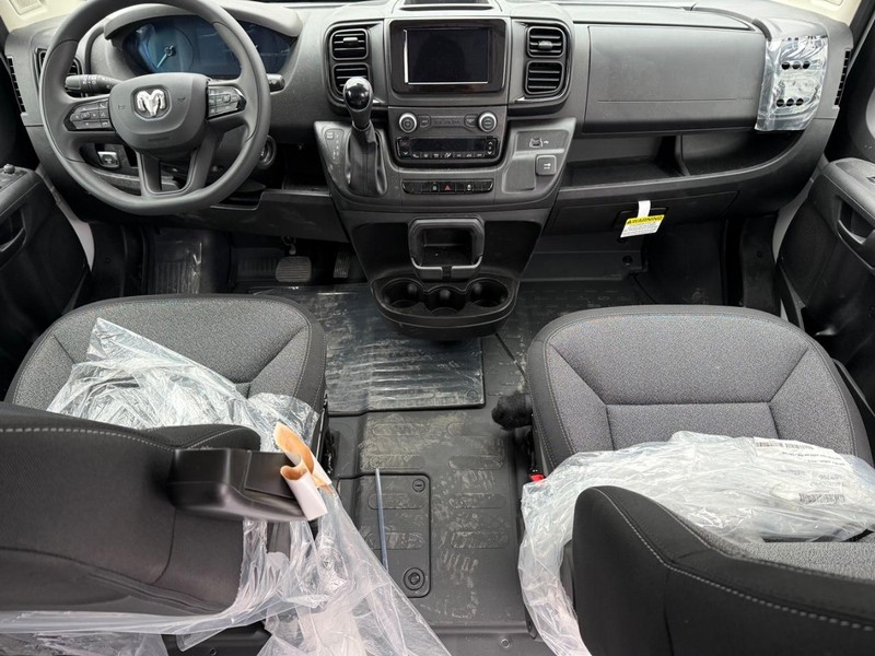 Ram ProMaster Cargo Van Vehicle Image 12