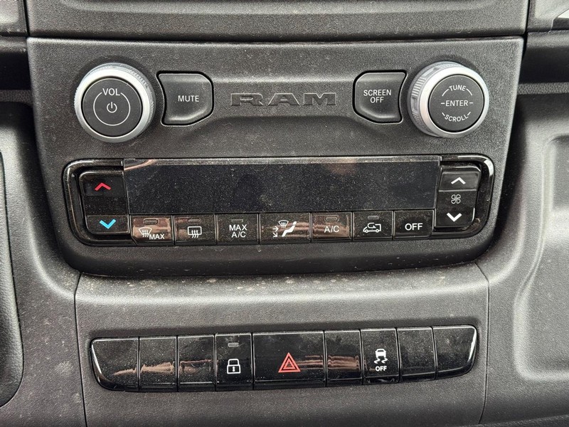 Ram ProMaster Cargo Van Vehicle Image 18