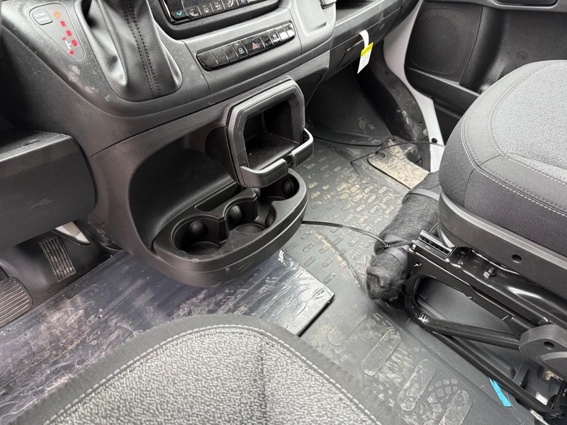 Ram ProMaster Cargo Van Vehicle Image 19
