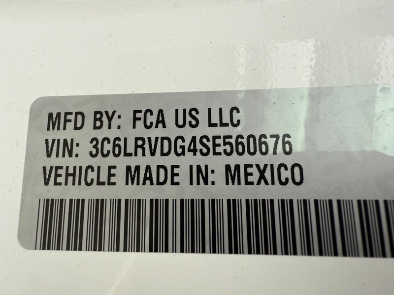 Ram ProMaster Cargo Van Vehicle Image 24