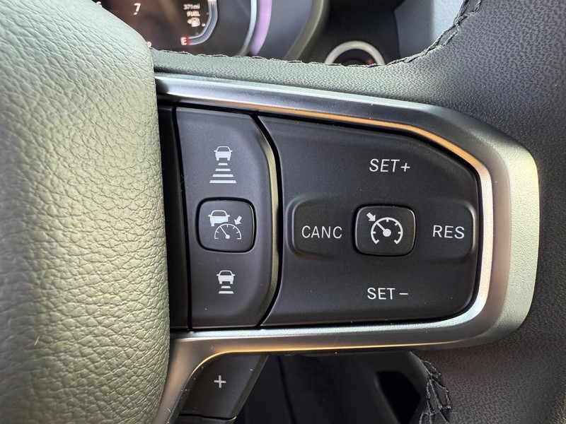 Ram 1500 Vehicle Image 08