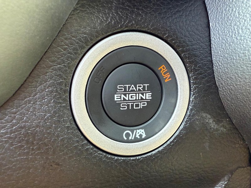 Ram 1500 Vehicle Image 09