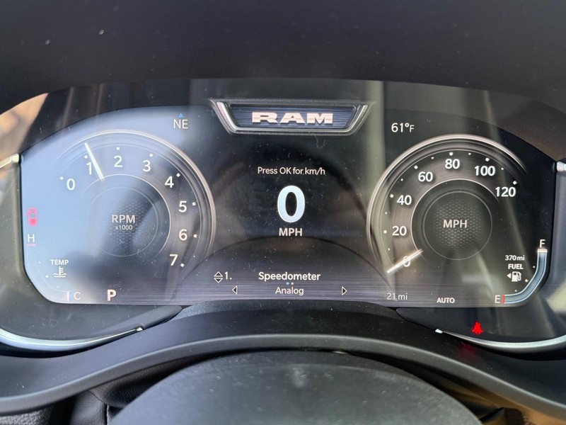 Ram 1500 Vehicle Image 14