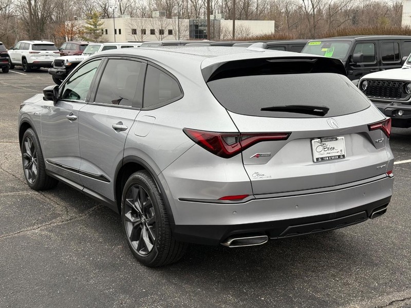 Acura MDX Vehicle Image 05