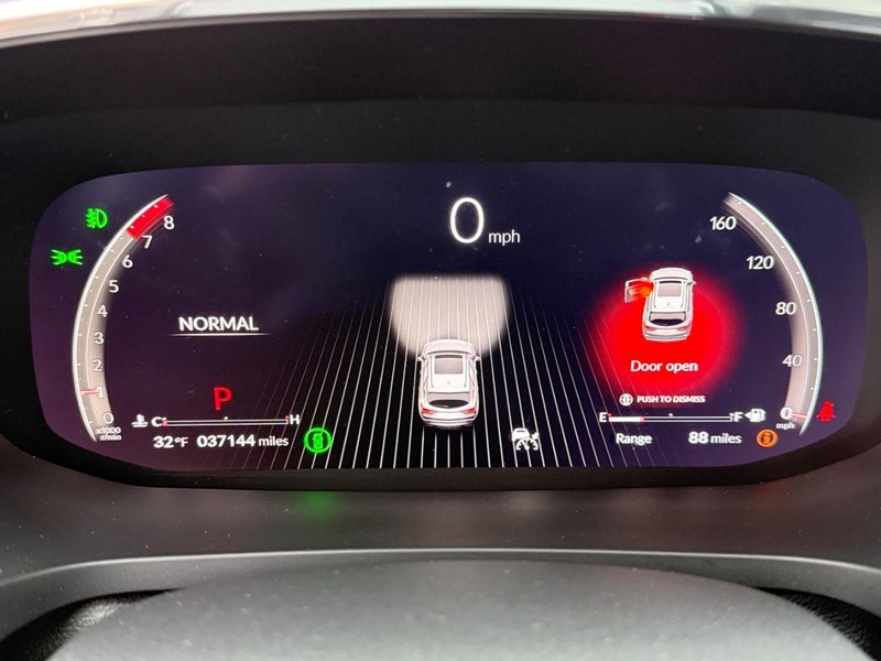 Acura MDX Vehicle Image 26