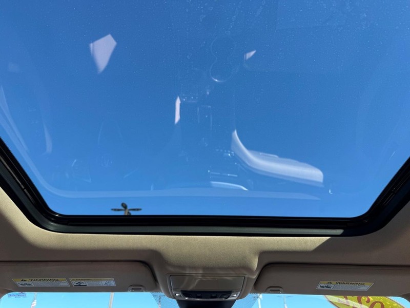 Acura MDX Vehicle Image 13