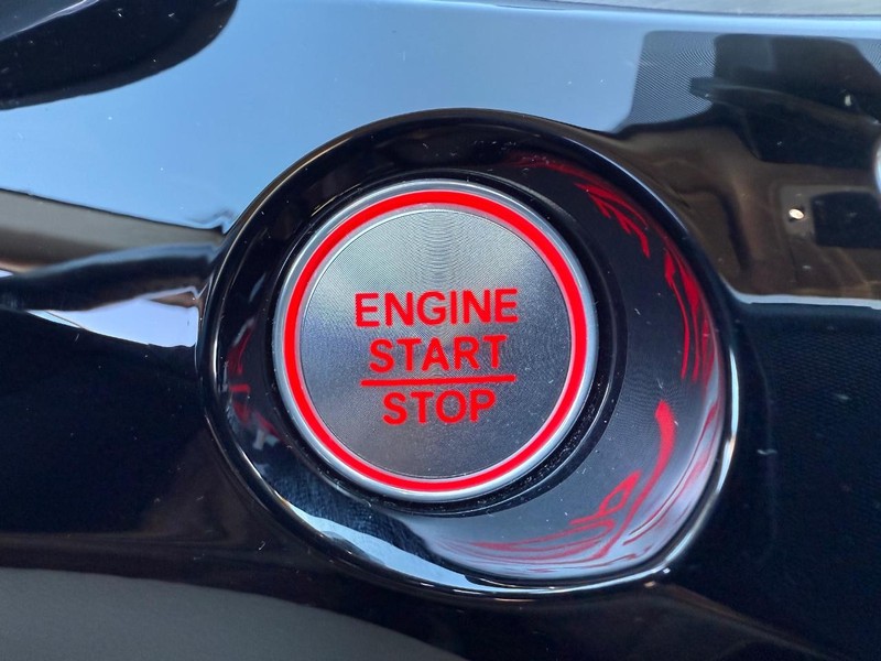 Acura MDX Vehicle Image 18