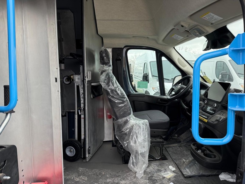 Ram ProMaster Delivery Van BEV Vehicle Image 09