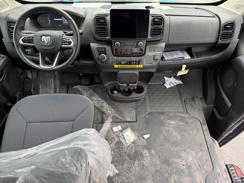 Ram ProMaster Delivery Van BEV Vehicle Image 11