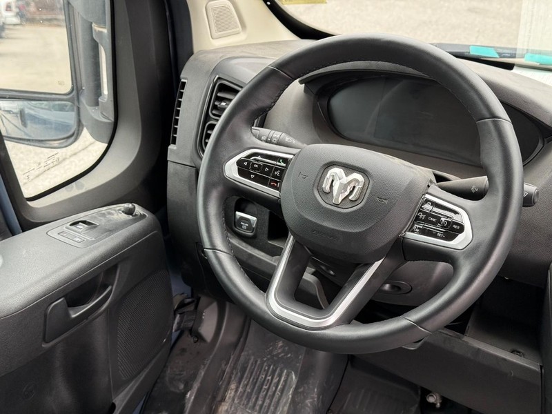 Ram ProMaster Delivery Van BEV Vehicle Image 12