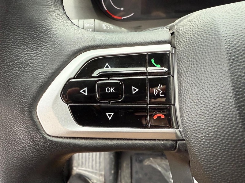 Ram ProMaster Delivery Van BEV Vehicle Image 13