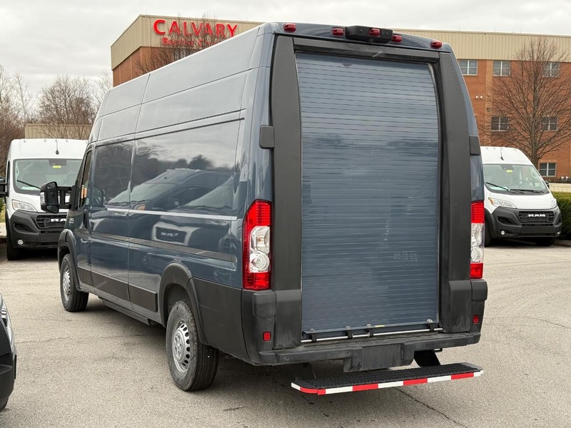 Ram ProMaster Delivery Van BEV Vehicle Image 05
