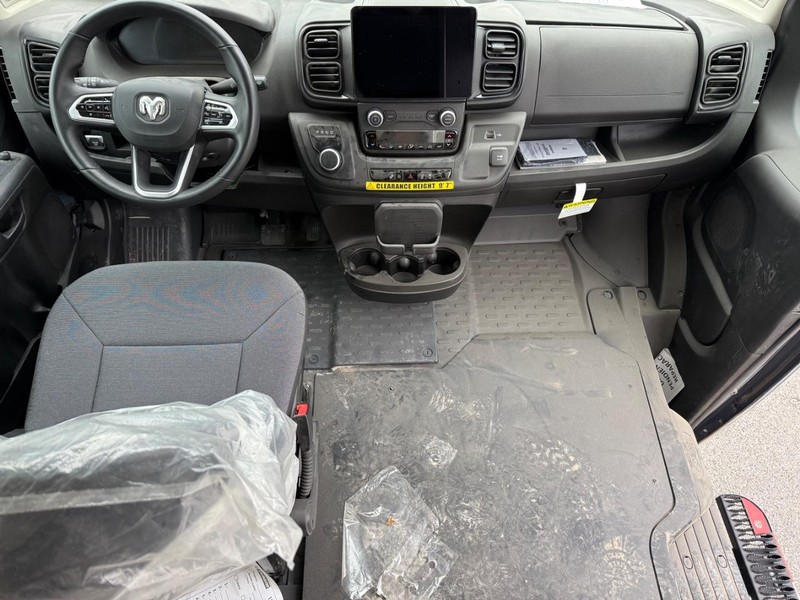 Ram ProMaster Delivery Van BEV Vehicle Image 11