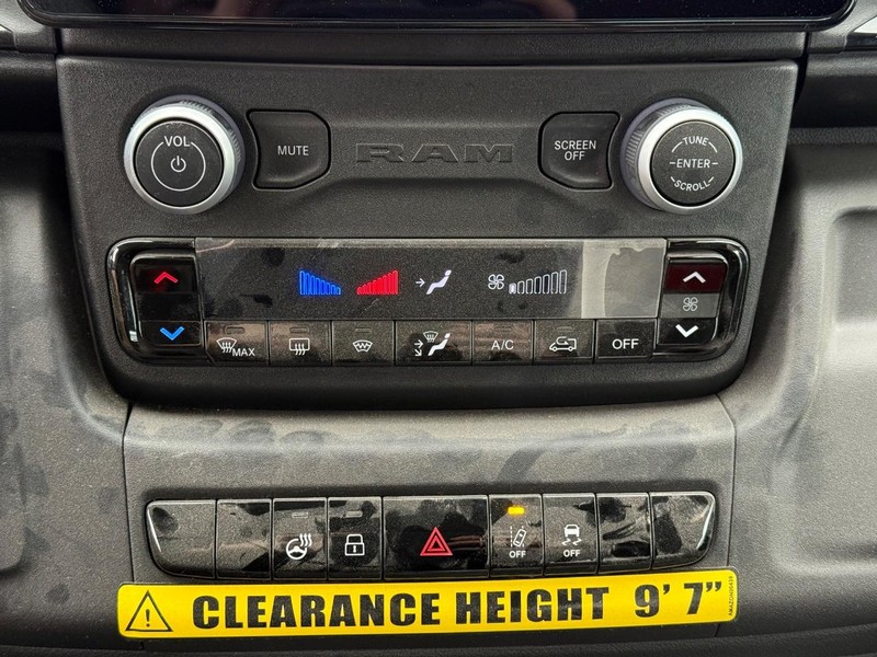 Ram ProMaster Delivery Van BEV Vehicle Image 18