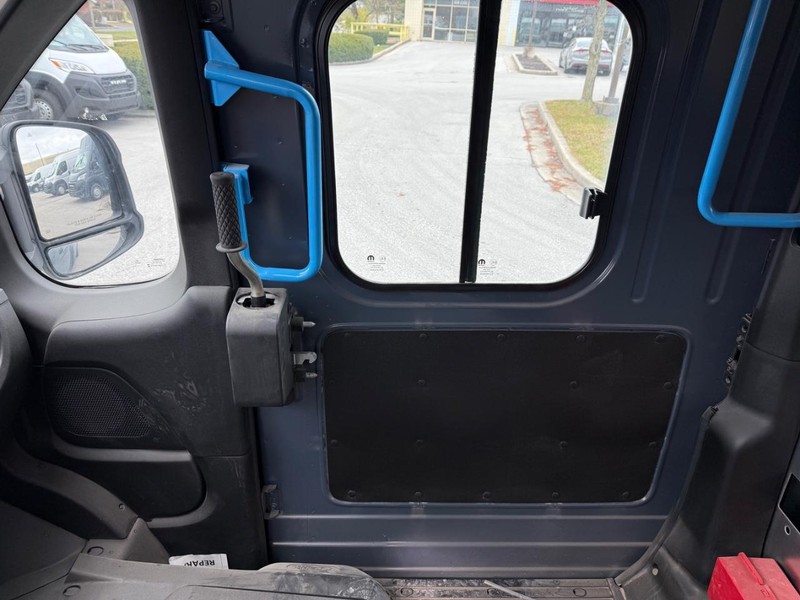 Ram ProMaster Delivery Van BEV Vehicle Image 20