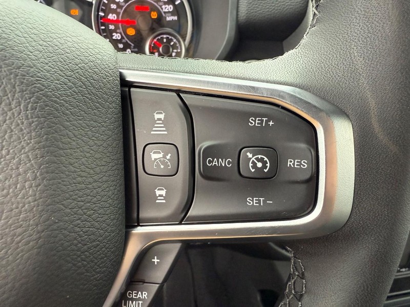 Ram 1500 Vehicle Image 08