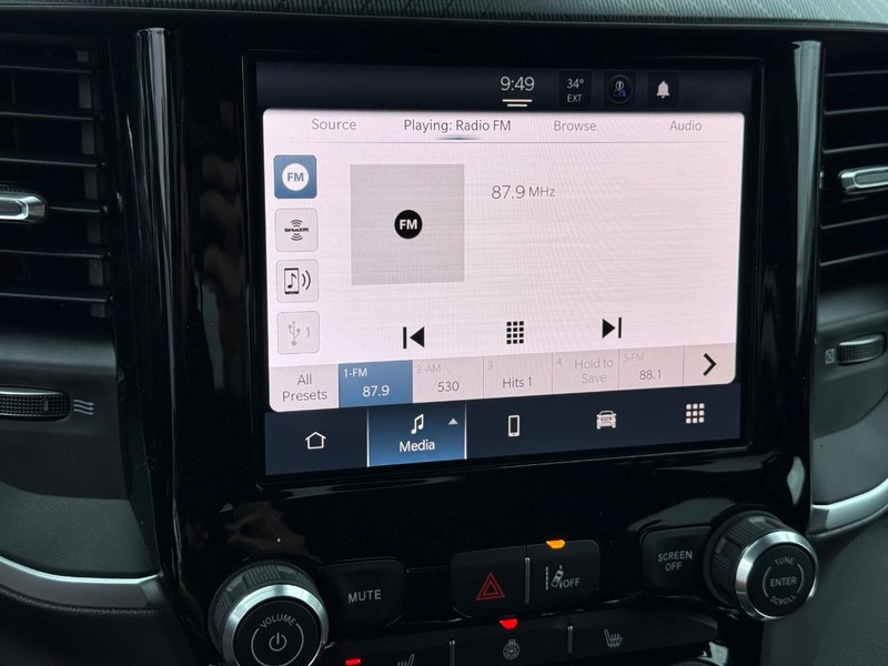 Ram 1500 Vehicle Image 11