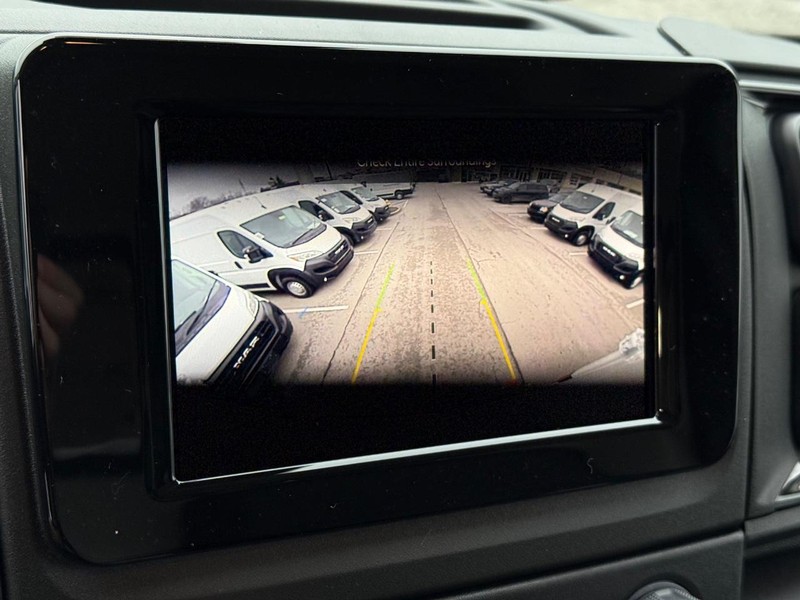 Ram ProMaster Cargo Van Vehicle Image 12